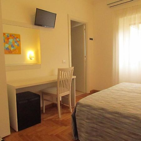 Buonarroti Guest House Rome Room photo